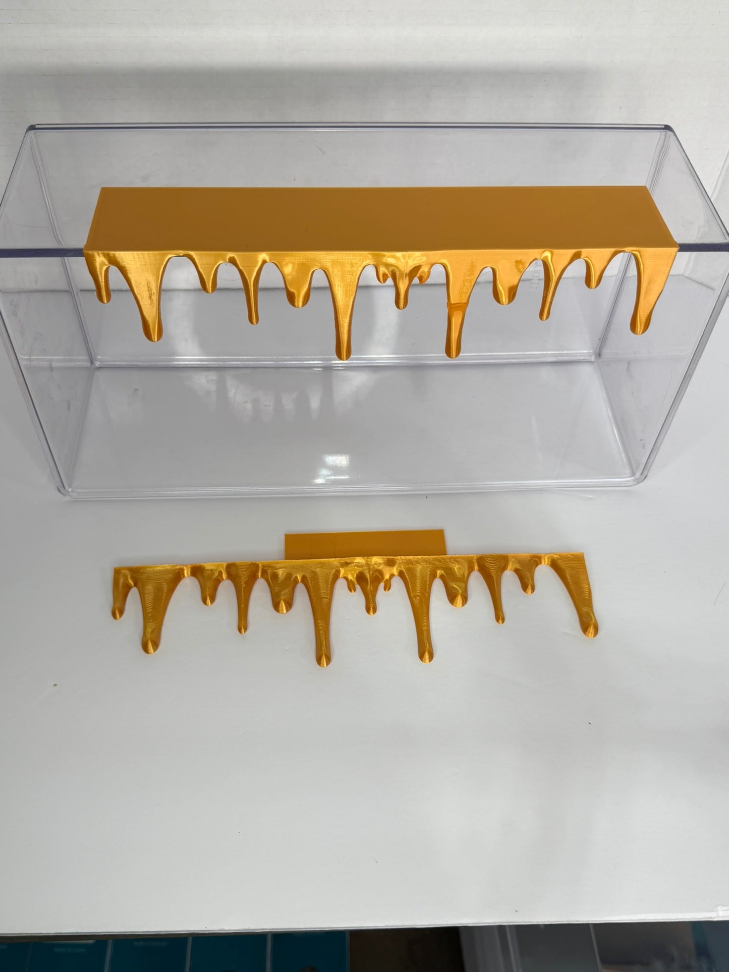 Gilded Drip Bookshelf Accent